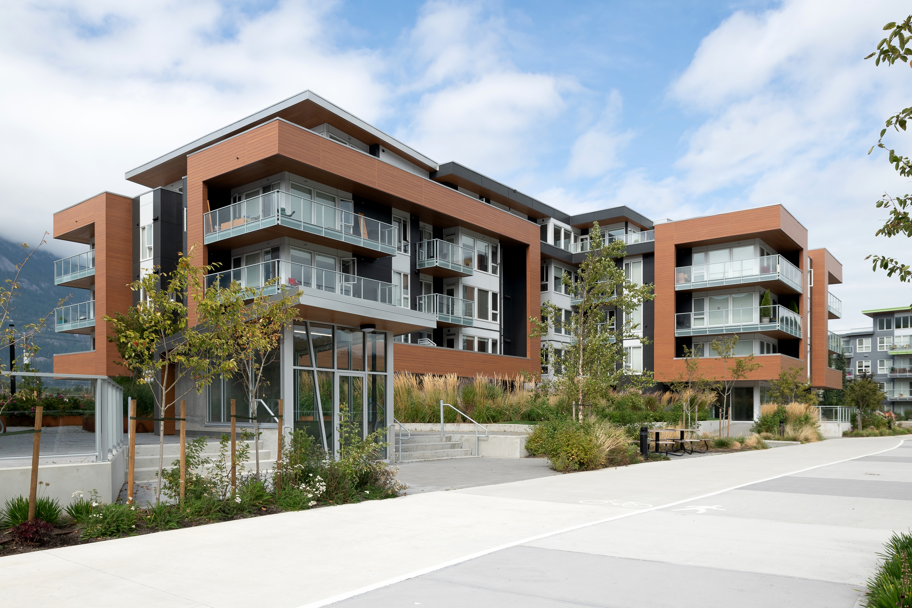 38050 Loggers Lane - 307